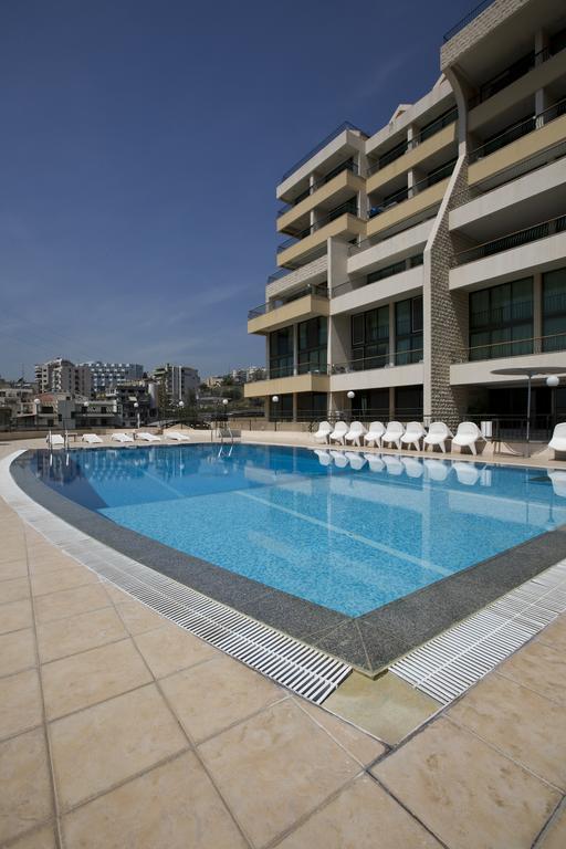 Adma Blue Screen Jounieh Eksteriør billede